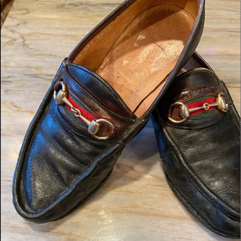 Authentic Gucci Vintage Horsebit Loafers. Size 7.5